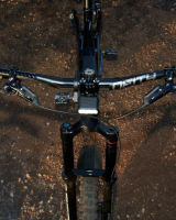 Knog Scheinwerfer Blinder X 2300 mit externem Akku 10'000 mAh